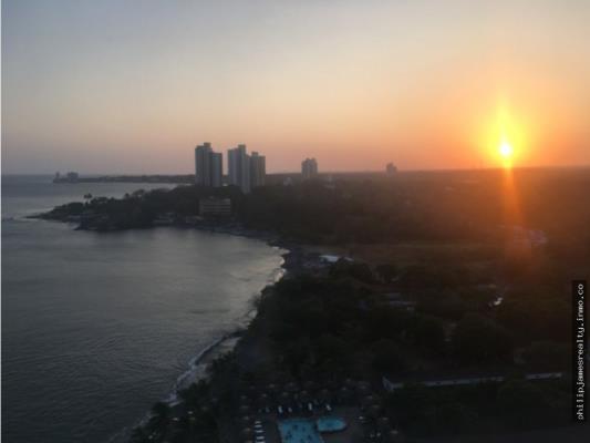 Royal Palms, Nueva Gorgona