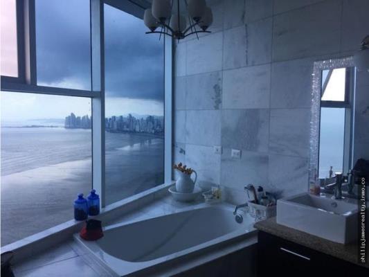 Pearl at the Sea, Área Metropolitana