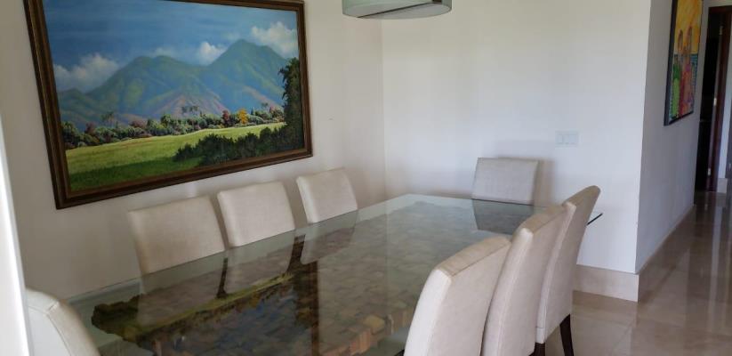 The Reserve, Juan Diaz