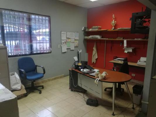 , Terreno en venta en Parque Lefevre | P2129736