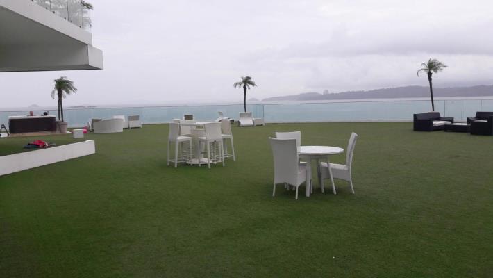 Naos Harbour Island, Ancón