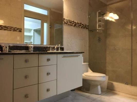 , Apartamento en alquiler en Avenida Balboa | P2151471