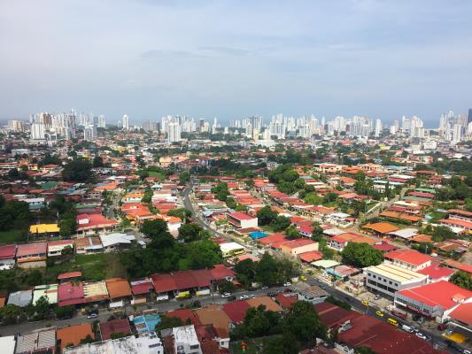 Lexington Tower, Área Metropolitana