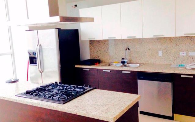 Oceanaire, Punta Pacifica