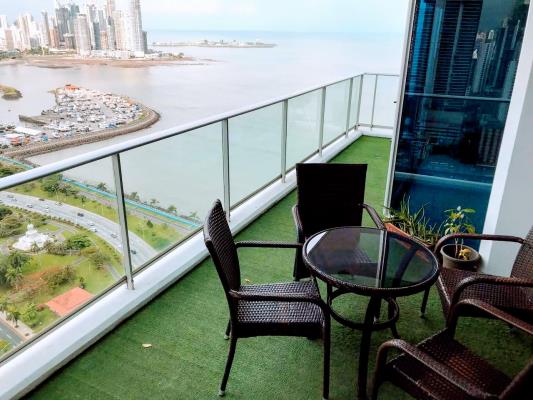 Destiny , Avenida Balboa