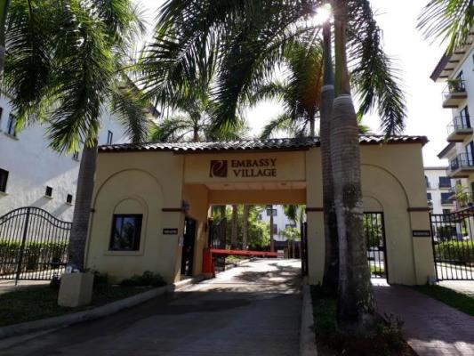 Embassy  Village, Panamá