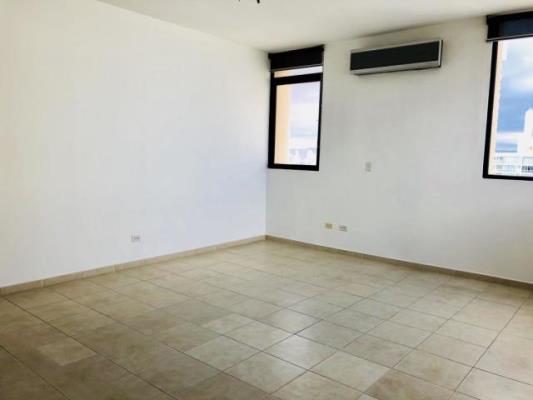 Golden Palace, Punta Paitilla