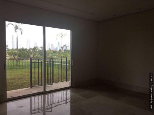 , Apartamento en venta en Santa Maria | P2008937