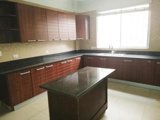 , Amelia Denis De Icaza