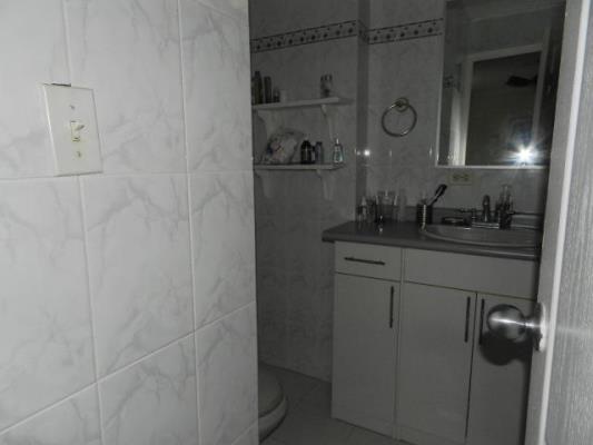 Edison Park, Betania