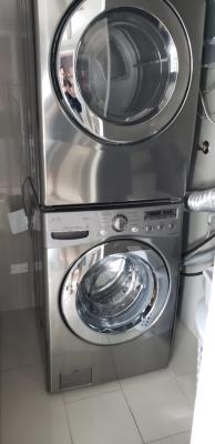 Grand Tower, Área Metropolitana