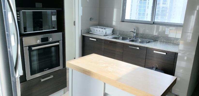 Grand Tower, Punta Pacifica