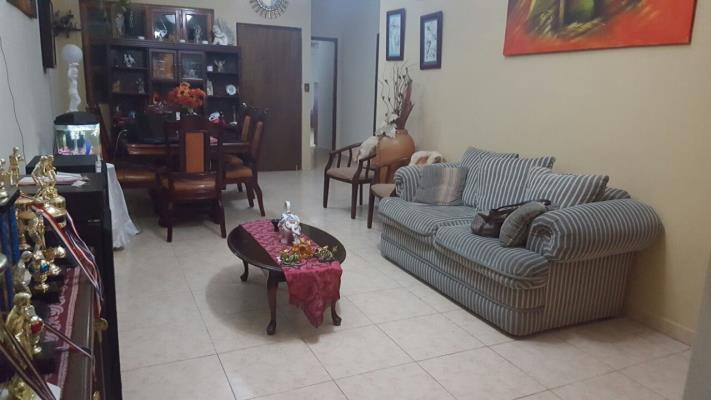 , Casa en venta en Las Cumbres | P2243003