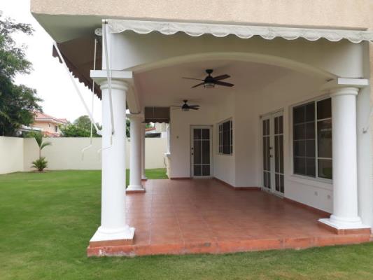 Palmeras del Este , casa