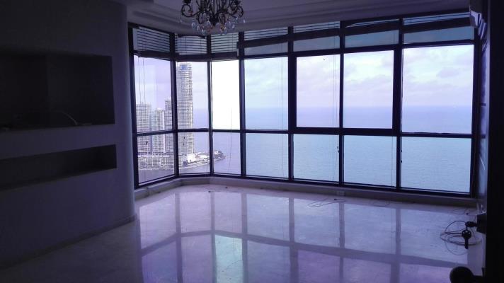 Plaza Miramar, apartamento