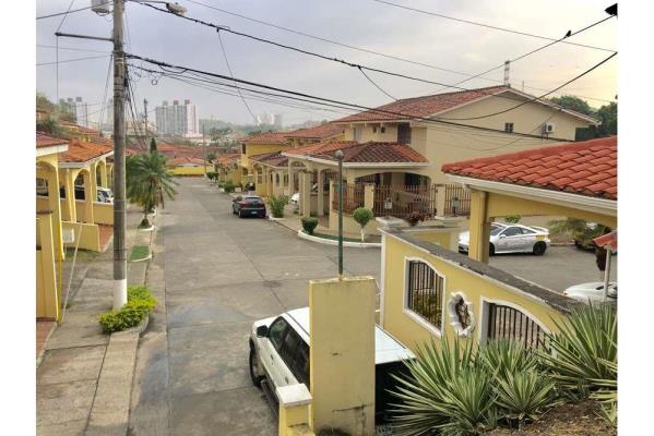 , Amelia Denis De Icaza