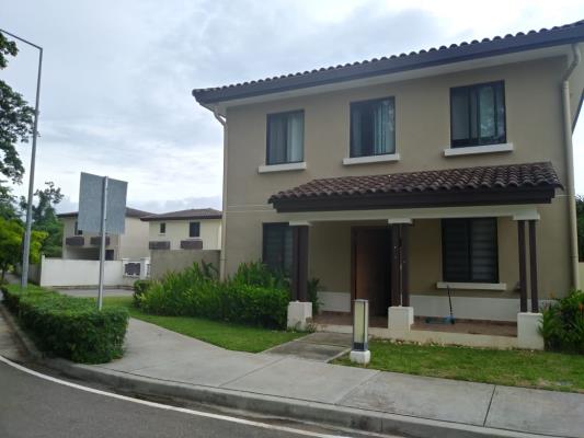 River Valley - Casas, Arraiján