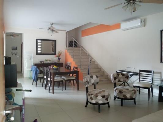 River Valley - Casas, casa