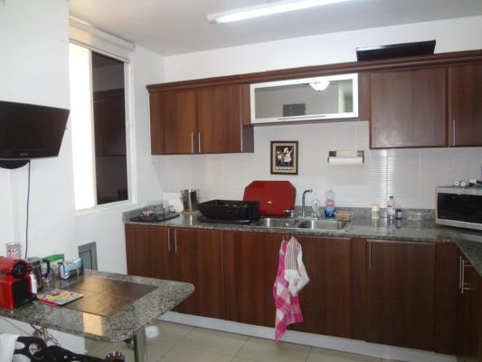 Sophia Tower, Obarrio