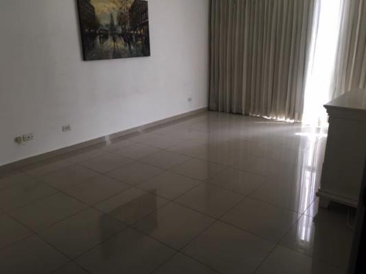 , Apartamento en alquiler en Pueblo Nuevo | P2285654