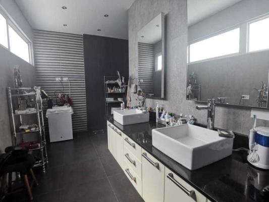 , Área Metropolitana