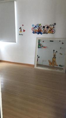 Pacific Sky, Área Metropolitana