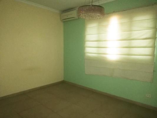 , Amelia Denis De Icaza