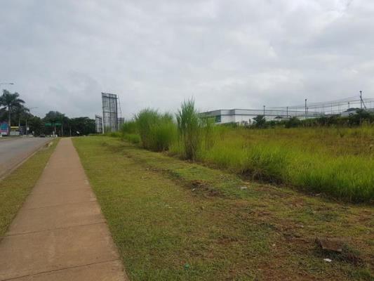 , Terreno en venta en Barrio Colón | P2335032