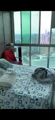 The Seawaves, Bella Vista