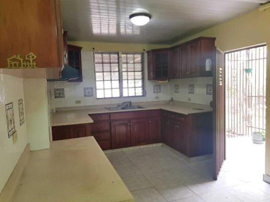 , Casa en alquiler en Jose Domingo Espinar | P2378663