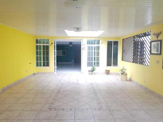 , Casa en alquiler en Jose Domingo Espinar | P2378663