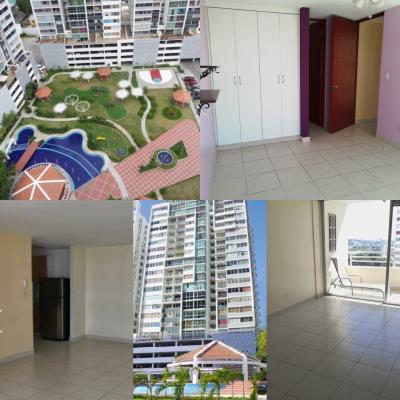 Central Park, Pueblo Nuevo