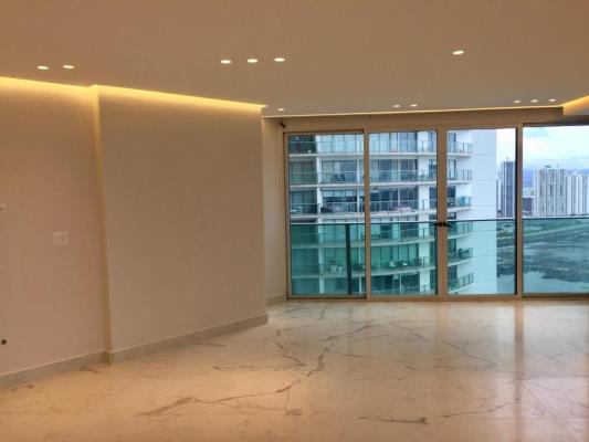 Oasis on the Bay, Área Metropolitana