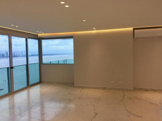 Oasis on the Bay, apartamento