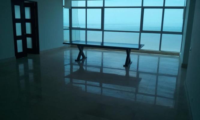 Ten Tower, Área Metropolitana