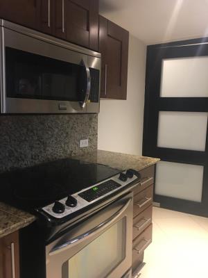 Embassy Club Courtyard, Ancón