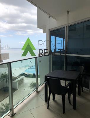 Oasis on the Bay, Área Metropolitana