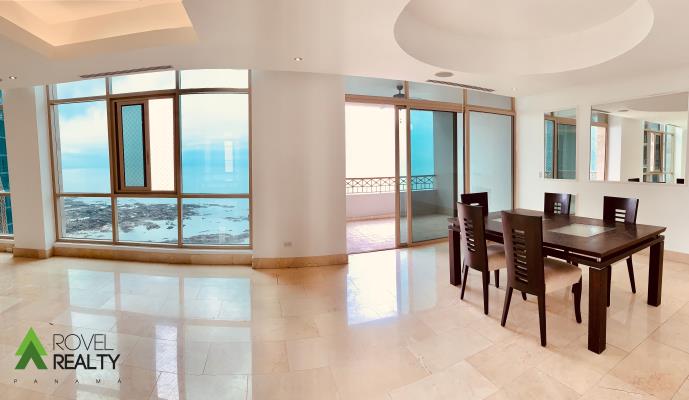 Pacific Point Torre 300, Punta Pacifica