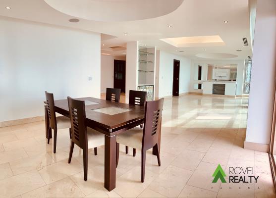 Pacific Point Torre 300, Punta Pacifica