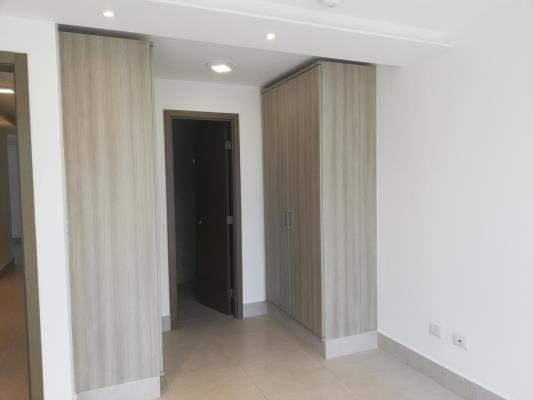 Park City Tower, Calidonia