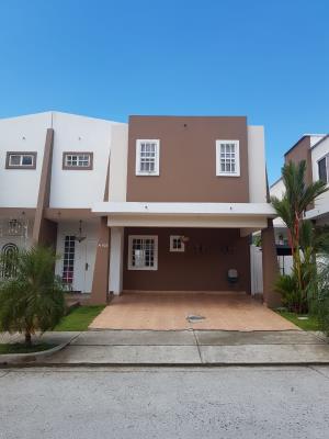 Brisas del Golf Panamá, San Miguelito