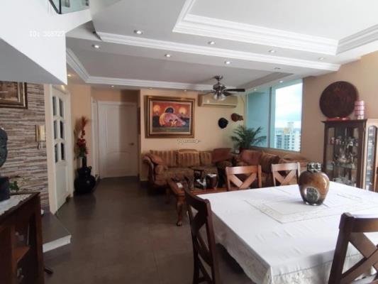 Marquis Tower, Área Metropolitana