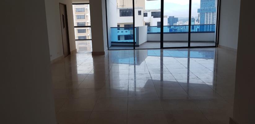 Deluxe Residence, Área Metropolitana