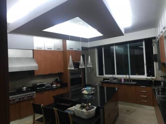 Bahia Pacifica, Área Metropolitana