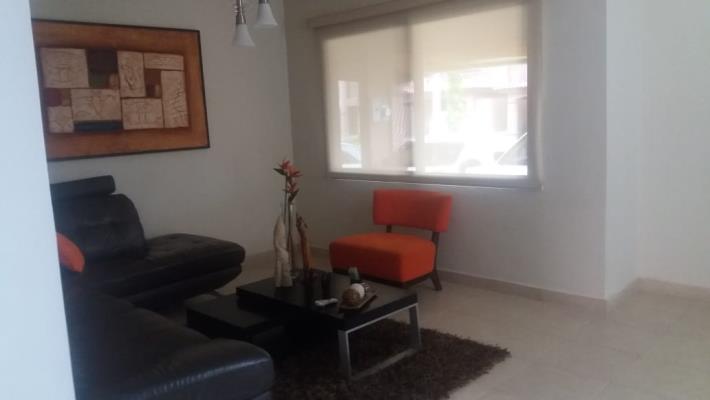 Residencial Versalles, Panamá