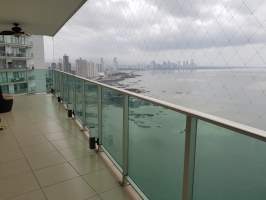 Oasis on the Bay Punta Pacifica, Panamá