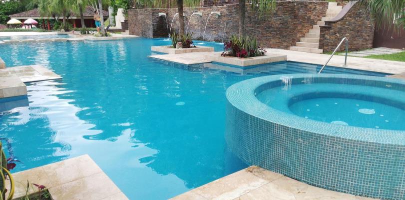 Embassy Club Courtyard, apartamento