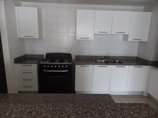 Condado Country club, apartamento