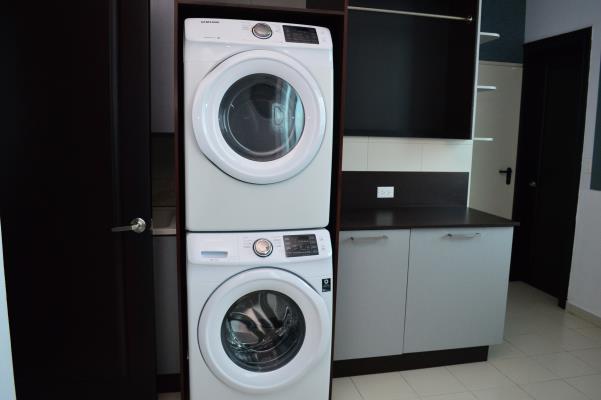 Vitri, Área Metropolitana