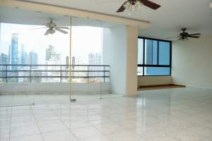 Mirabel Punta Paitilla, Panamá